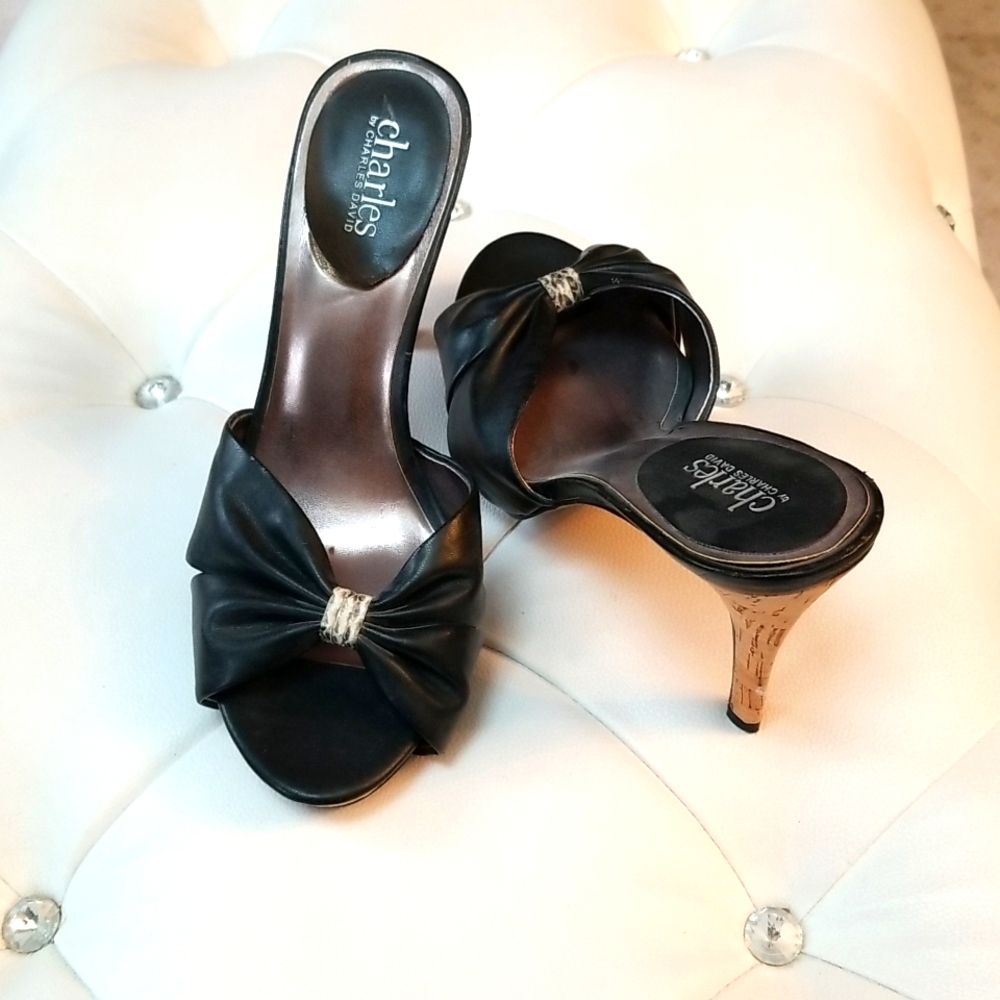 Charles by Charles David size 9 heels